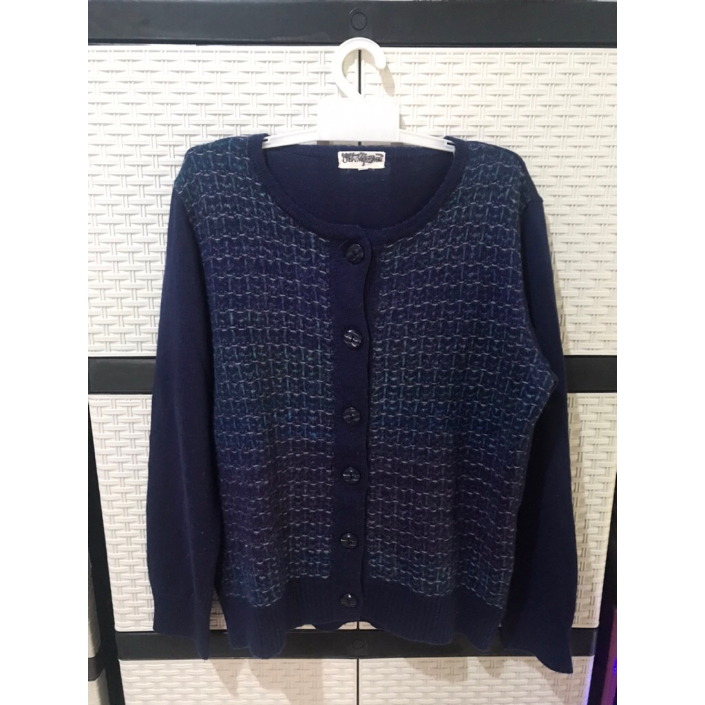 Preloved cardigan rajut / cardi rajut motif