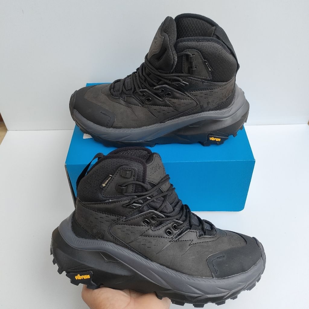 Sepatu Hiking Hoka One One Kaha 2 GTX Black