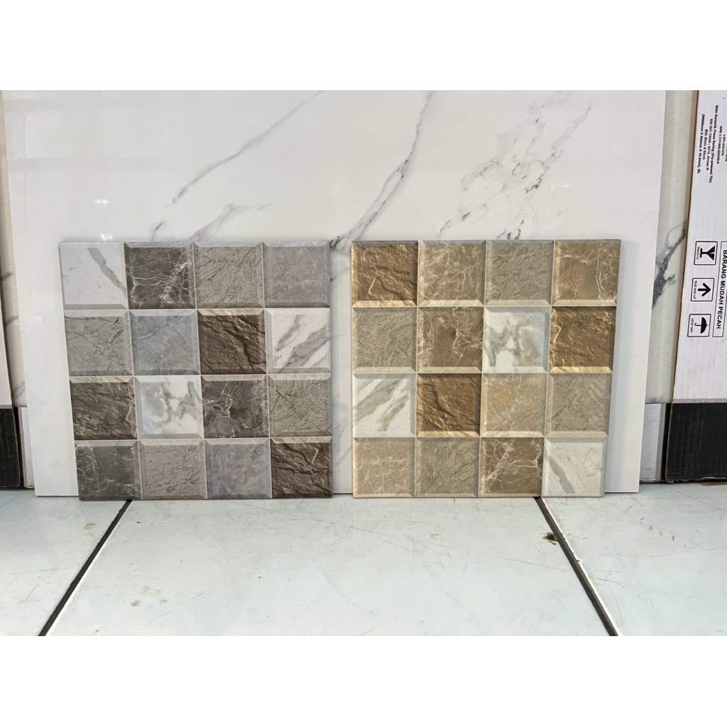 Keramik Lantai kamar mandi Kasar 25x25