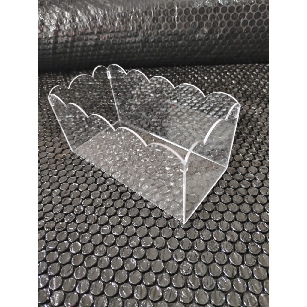 akrilik box serbaguna/box akrilik custom
