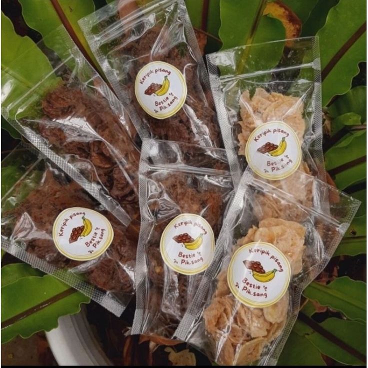 

Keripik Pisang Coklat Lumer kemasan pouch harga 1000k