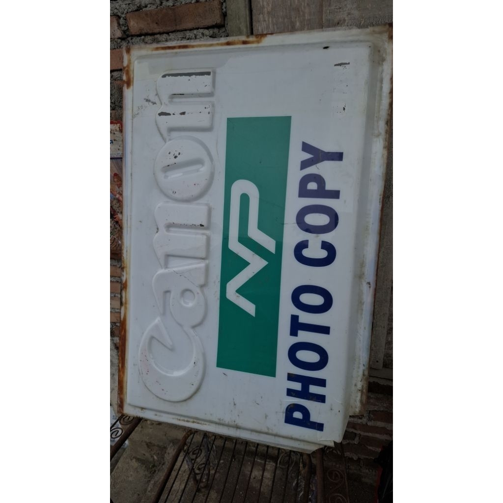 neonbox canon photo copy agak pecah dikit 85rb