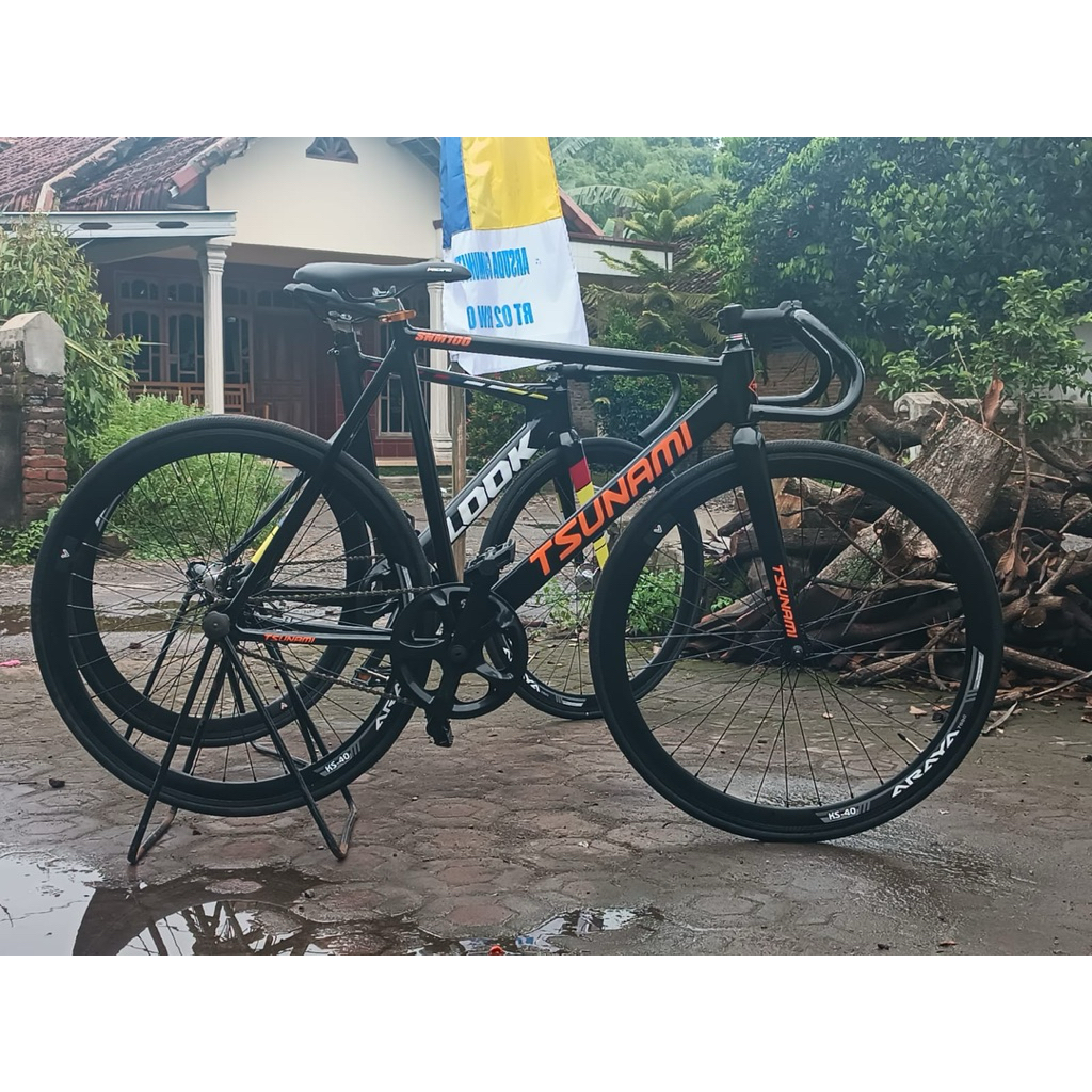Sepeda fixie tsunami snm 100 hitam stiker orens