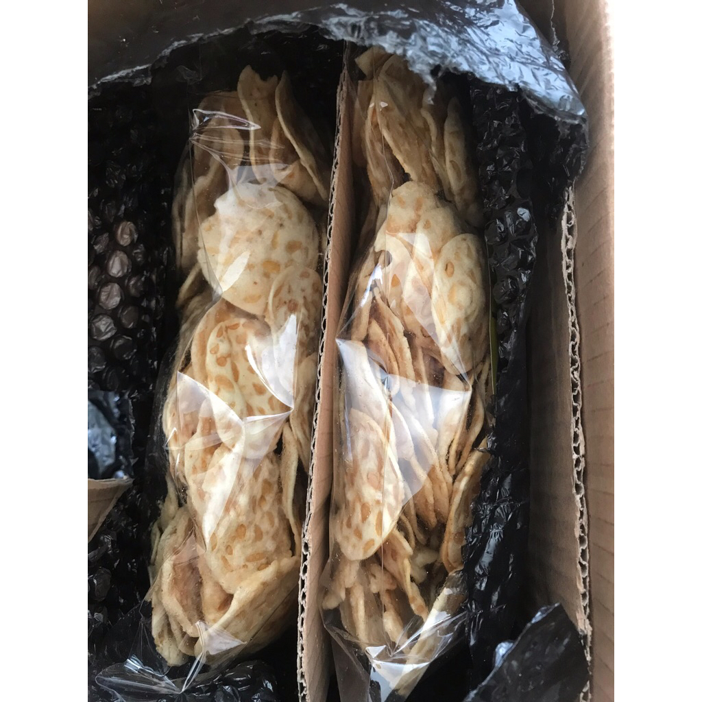 

Packing Kardus dan Bubble Wrap