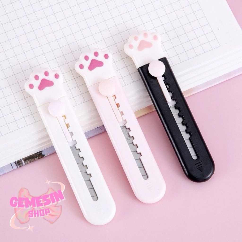 

Pisau Cutter Mini Motif Paw Hand Cutter Motif Kucing Animal Pet Kartun Silet Kater Kecil Untuk Unboxing Travelling Multifungsi Serbaguna Lucu Imut Portable Portabel | Lucu Mart / Gemesin Shop