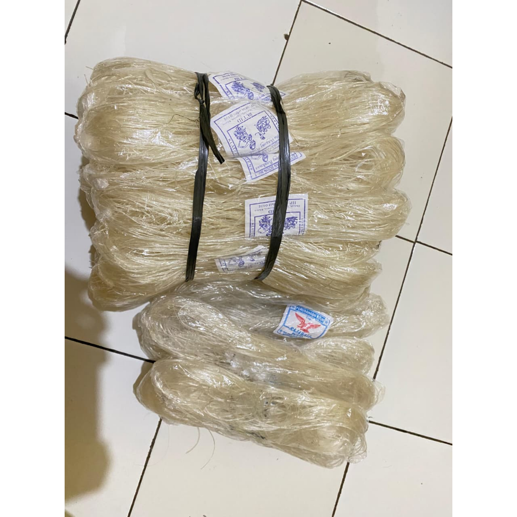

Mie Sohun Manjung Klaten Cap Werkudoro Mas 1 Ball isi 10 Pcs (+-1 Kg) Kering Bersih Putih Kenyal
