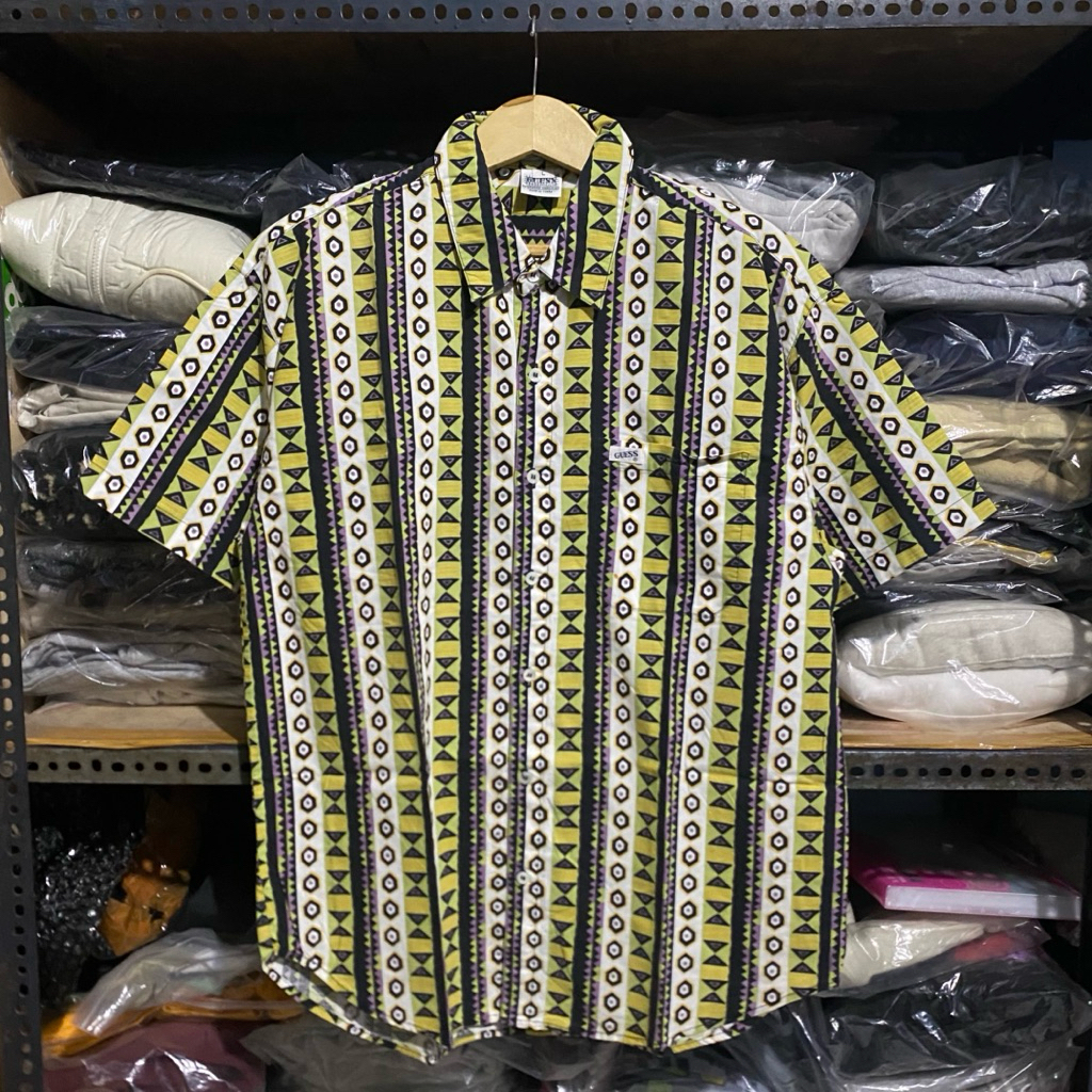 Vintage Georges Marciano for Gue$$ Pattern S/S Shirt Hijau Size L 75x58