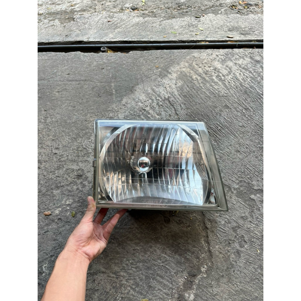 HEADLAMP FORD RANGER 2002 2003 2004 2005 2006 ORIGINAL