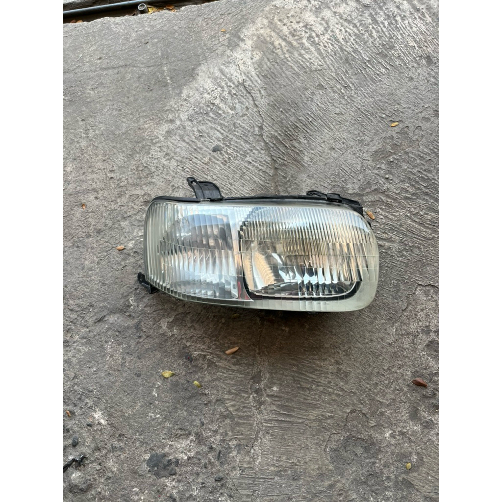 HEADLAMP FORD ESCAPE ORIGINAL