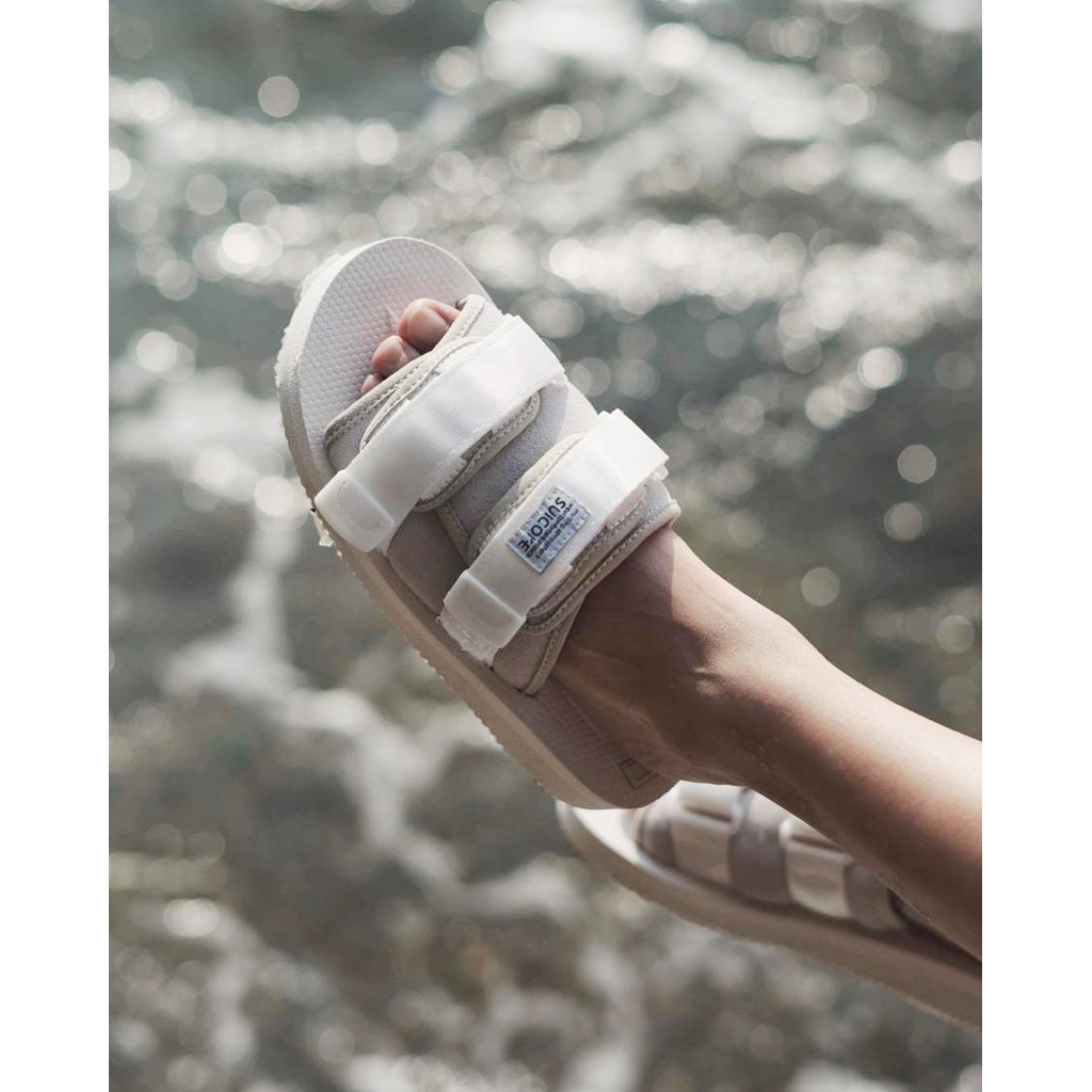 suicoke Japan moto-gap adjustable strap sandals - broken white creme