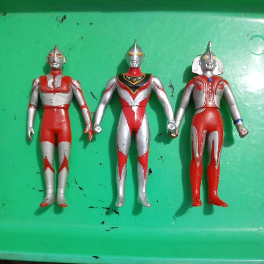 Set Ultraman mother , Gaia, Ultra RHS 17 cm Original Bandai Vintage