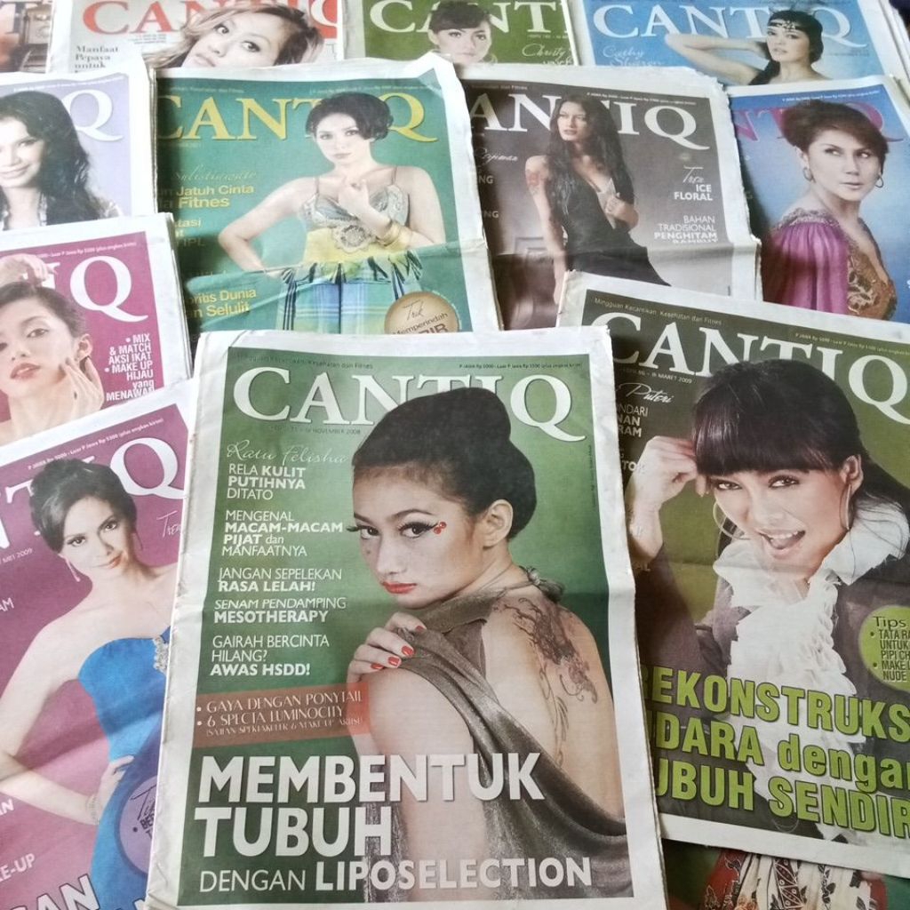 TABLOID CANTIQ & AURA - KECANTIKAN KESEHATAN FITNES COVER ARTIS POPULER