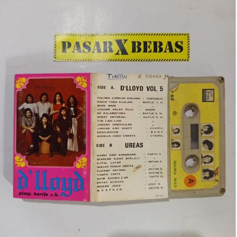 kaset pita D'Lloyd band