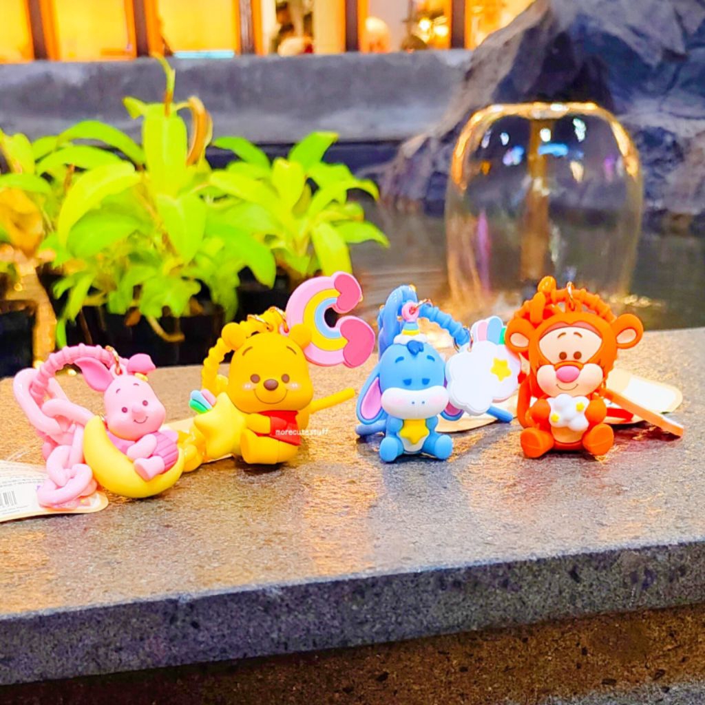 TOILETRIES BAG PAYUNG JAM GOYANG  PERNIK KEYCHAIN WINNIE THE POOH ORIGINAL DISNEY