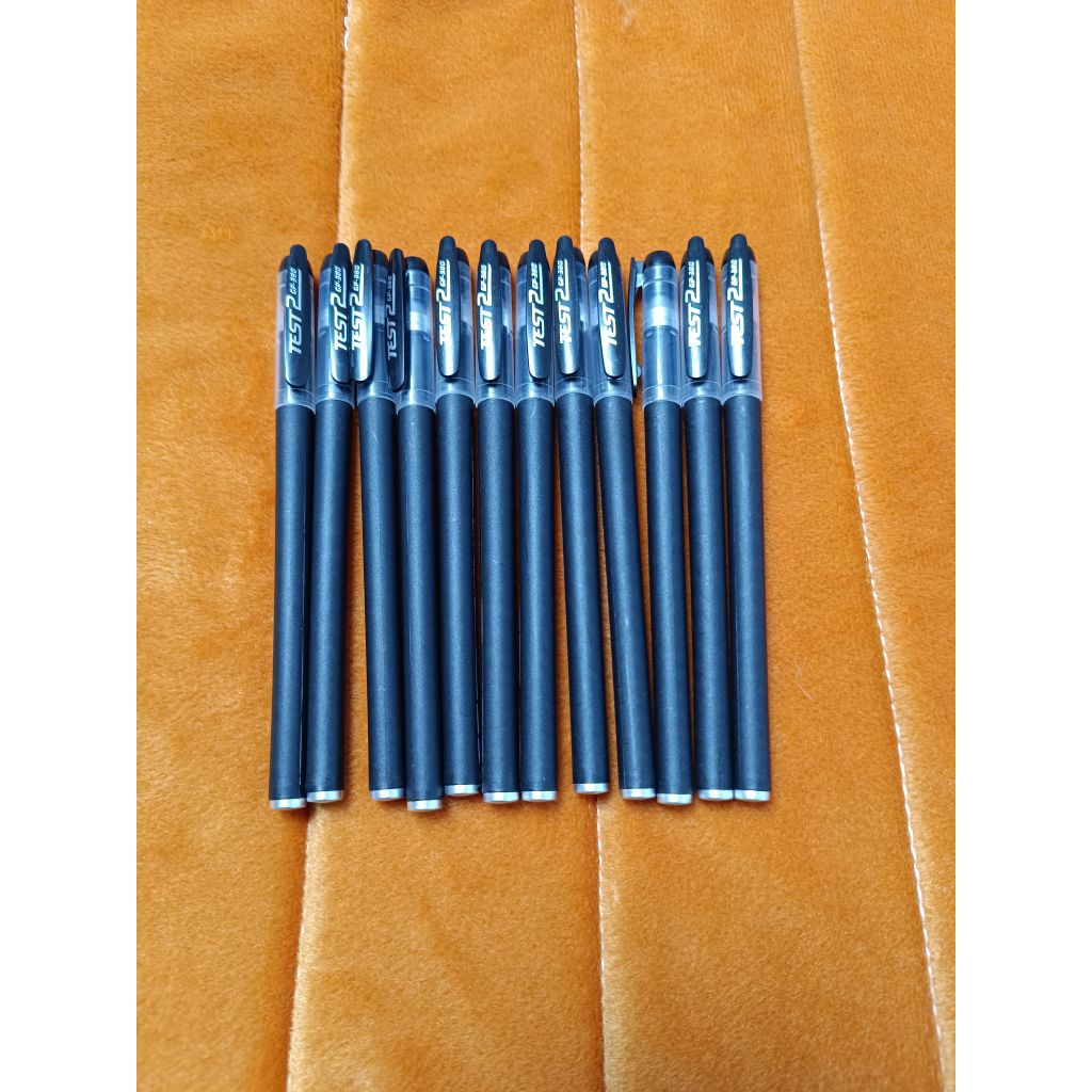 

pulpen gel tinta hitam bollpoint peralatan kantor sekolah isi 12 pcs