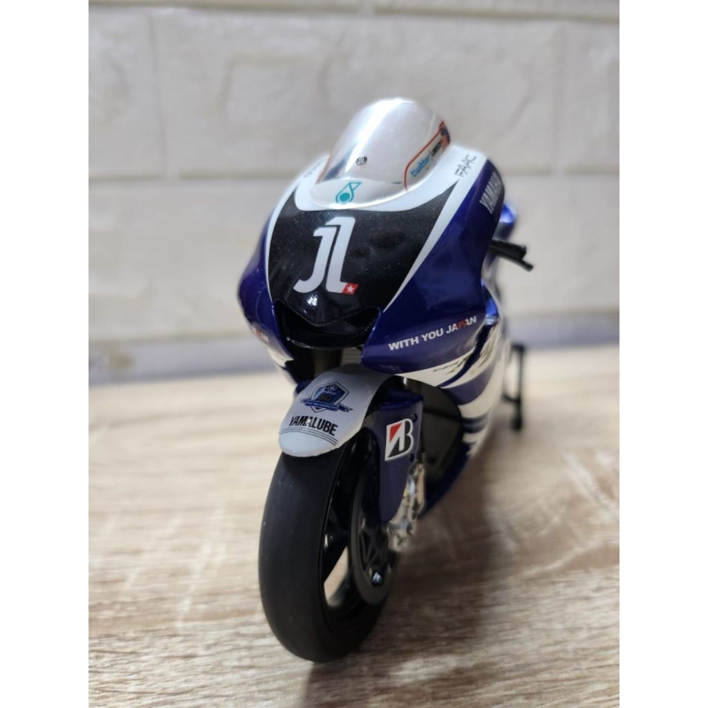 diecast motogp lorenzo dan rossi