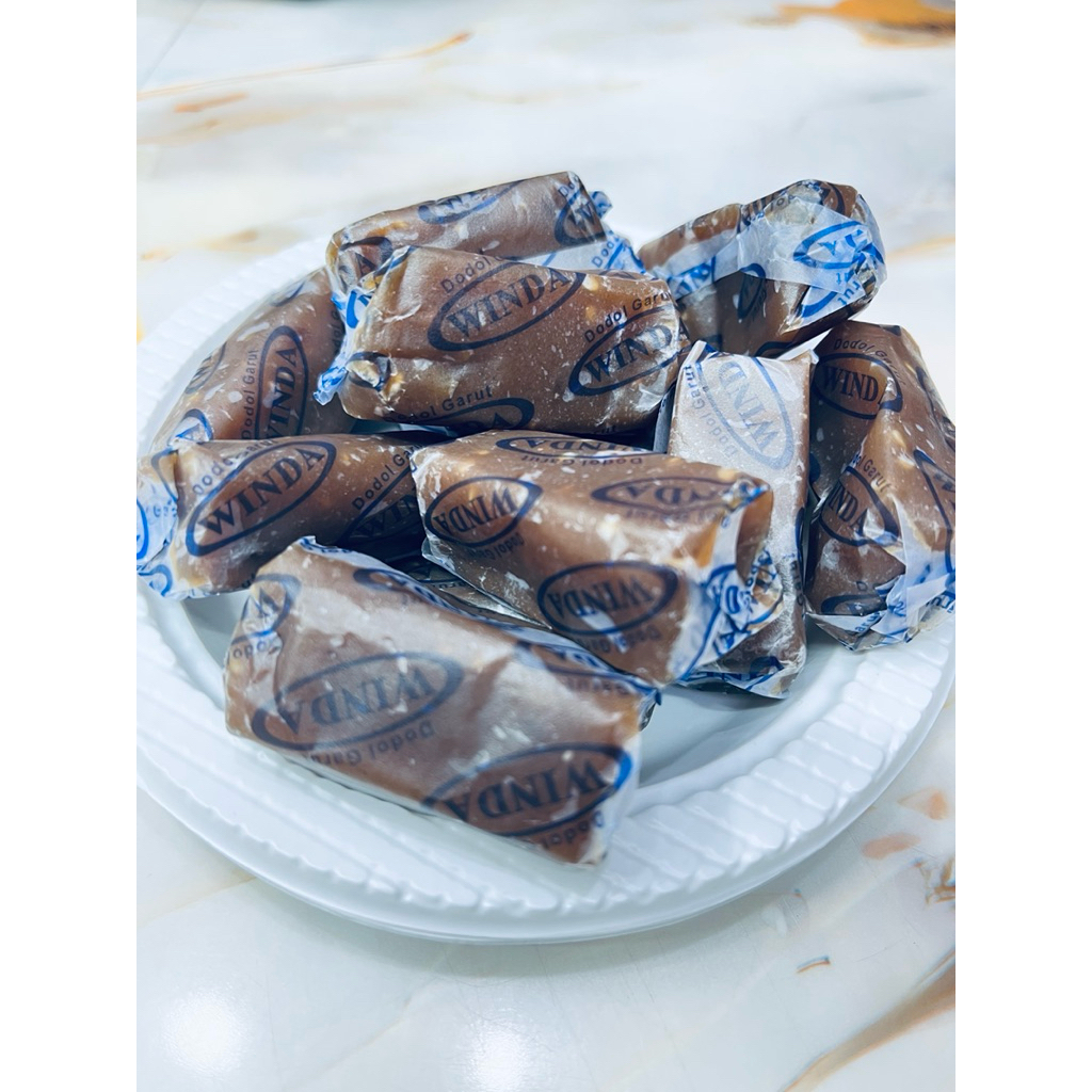 

Dodol Garut makan khas garut tidak lengket