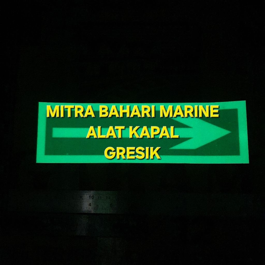 

Stiker IMO Symbol IMPA 334426 Arrow Straight Glow In The Dark