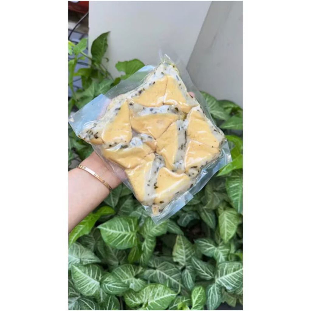 

TAHU ACI SETENGAH MATENG OLEH OLEH KHAS TEGAL//TAHU ACI//TAHU TEGAL isi 10pcs