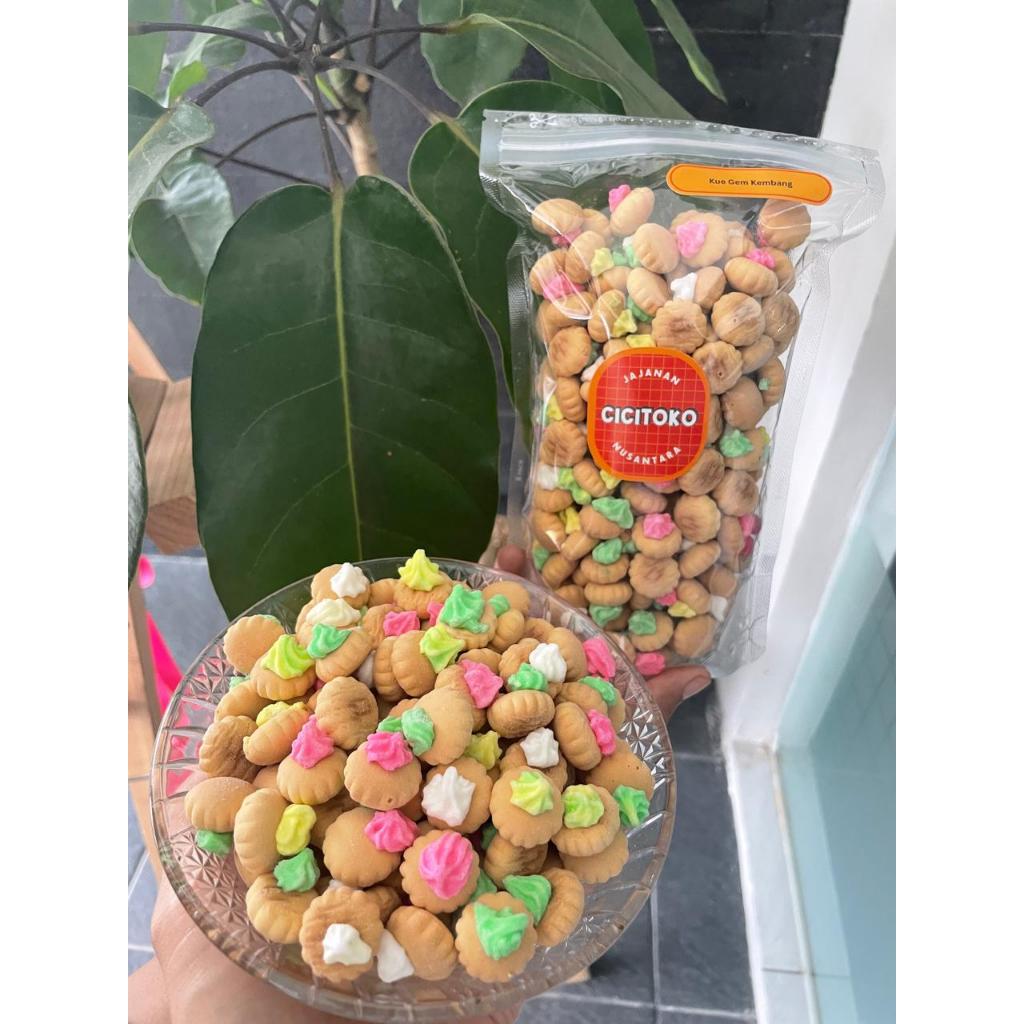

CICITOKO Jajanan Nusantara - Kue Gem Kembang - Size Kecil