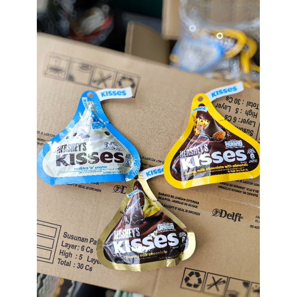 

HERSHEY' KISSES 32G