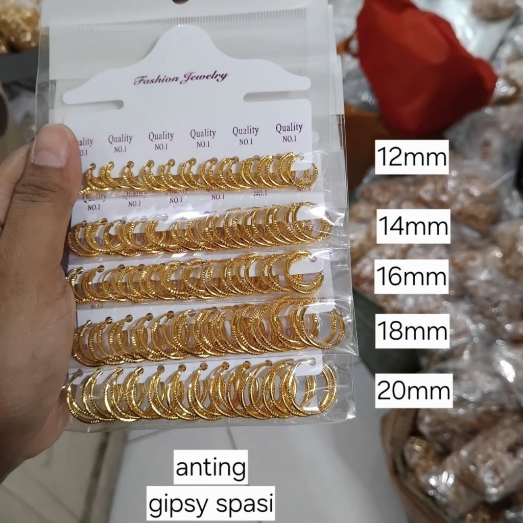 Anting gipsy spasy Anting wanita dewasa Grosir 12 pasang, ukuran 12mm-25mm.