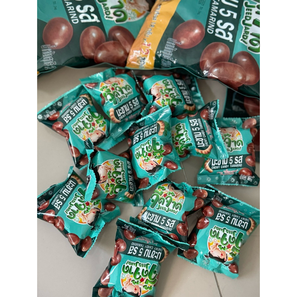 

ECER JED JARD CHEWY TAMARIND CANDY BANGKOK