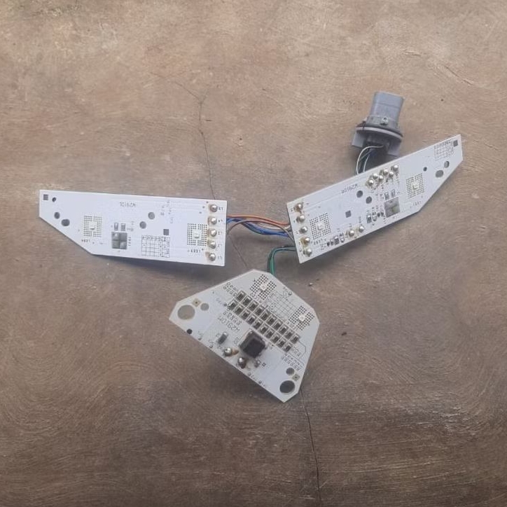 Pcb Lampu depan Vario 125/125 LED Old