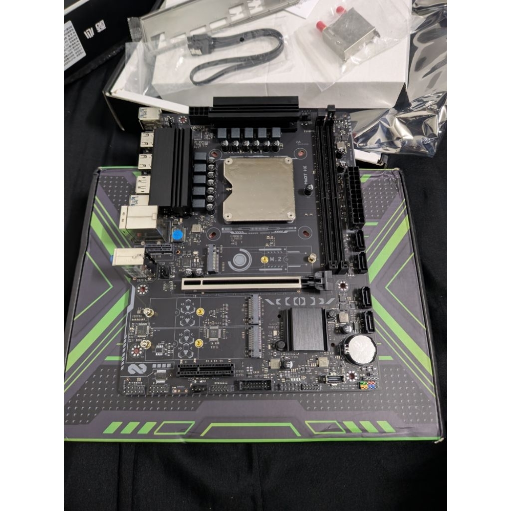 Paket i7 13700hx es