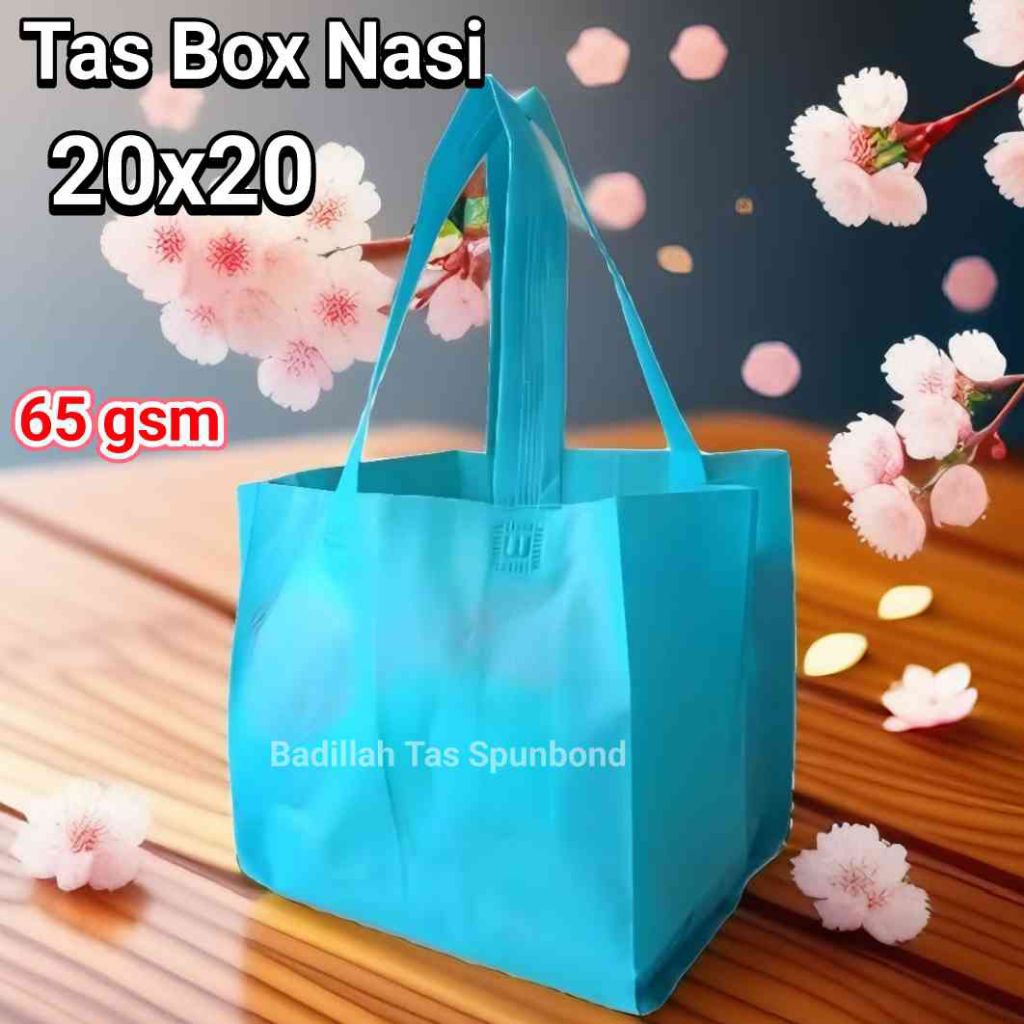 

Tas Spunbond Model Box 20x20 | Goodiebag Tas Hajatan Harga Satuan