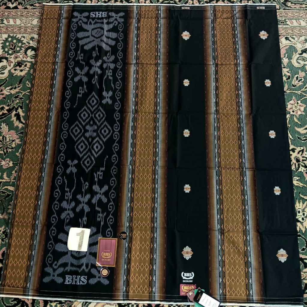 SARUNG BHS EXCELLENT GOLD E52 SGA 1 HITAM SONGKET SELVEDGE JACQUARD