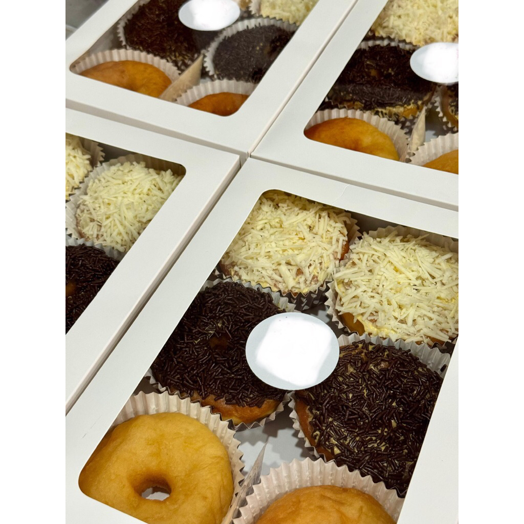 

Audies Donat Kentang Premium (Box Isi 6 Donat)