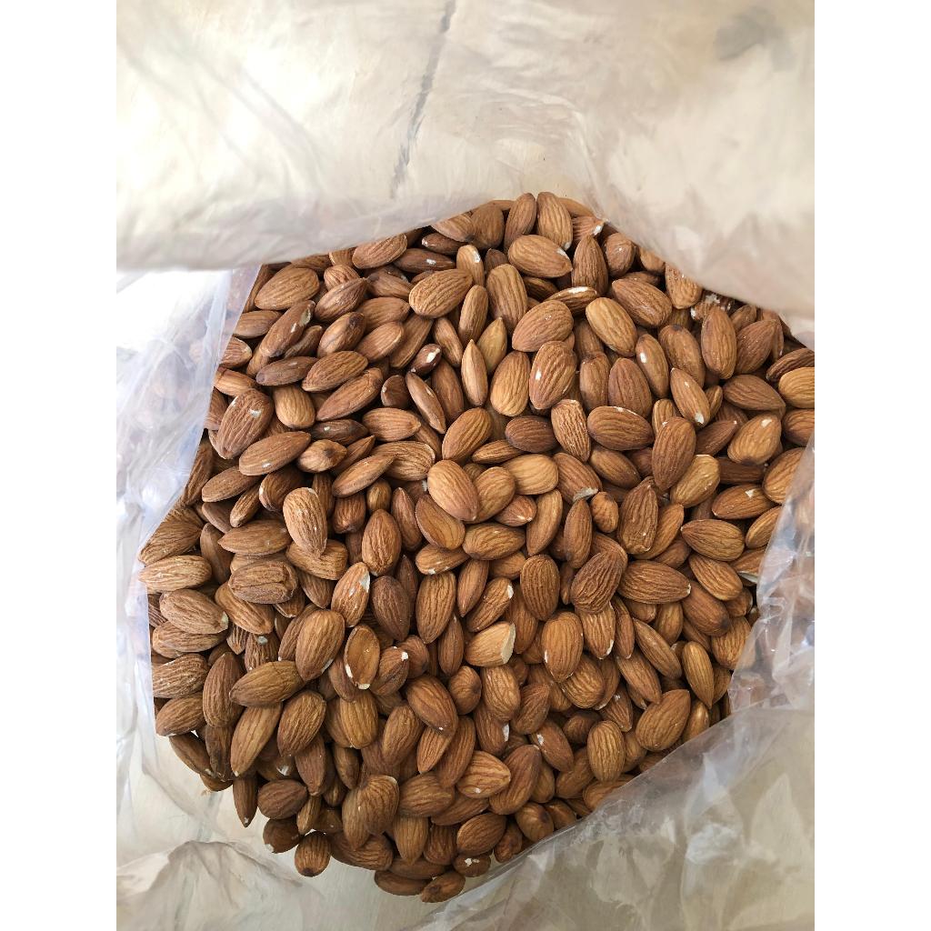 

Kacang Almond Mentah - 100kg