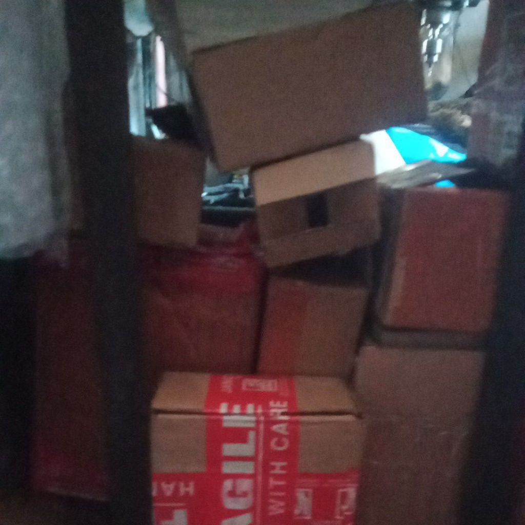 

tambahan packing buble + dus