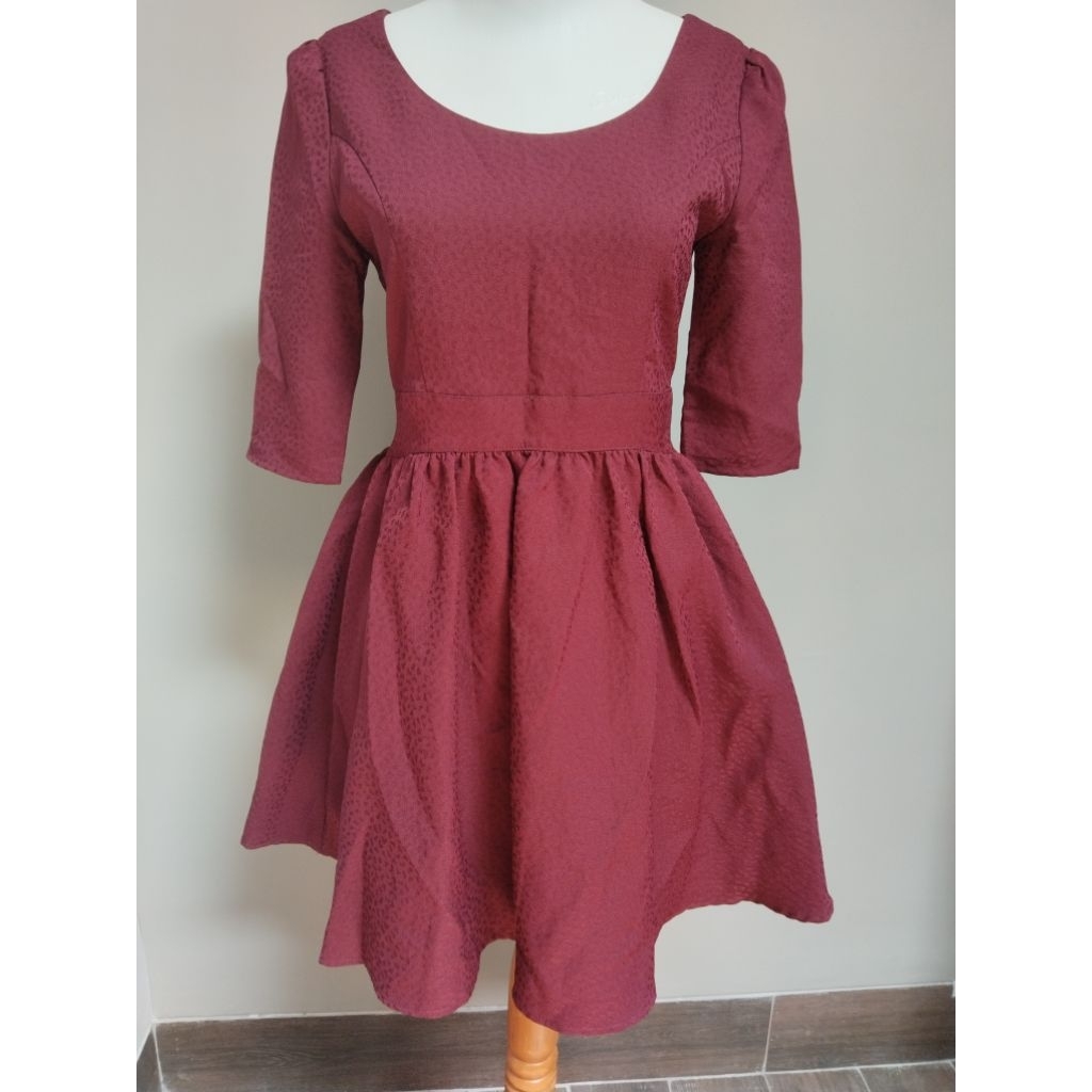Minidress Mewah Maroon merk Dazzlin