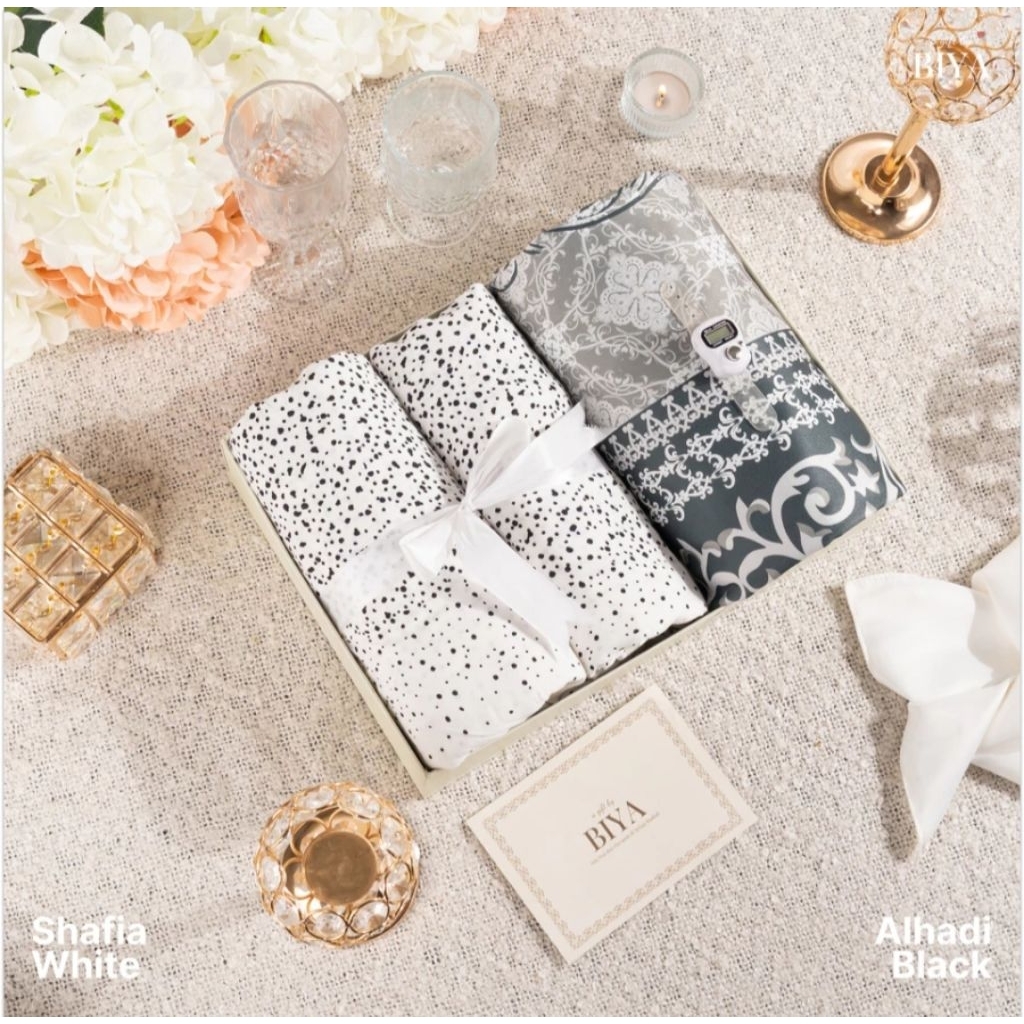 100% ORIGINAL GIFT COUPLE SET TAZBIYA MUKENA DAN SARUNG DEWASA I Hadiah Pernikahan I Paket Seserahan