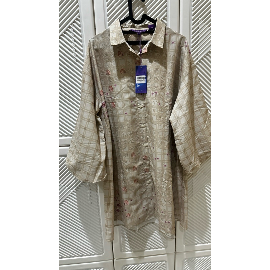 Aquarielle belted shirt Benang jarum