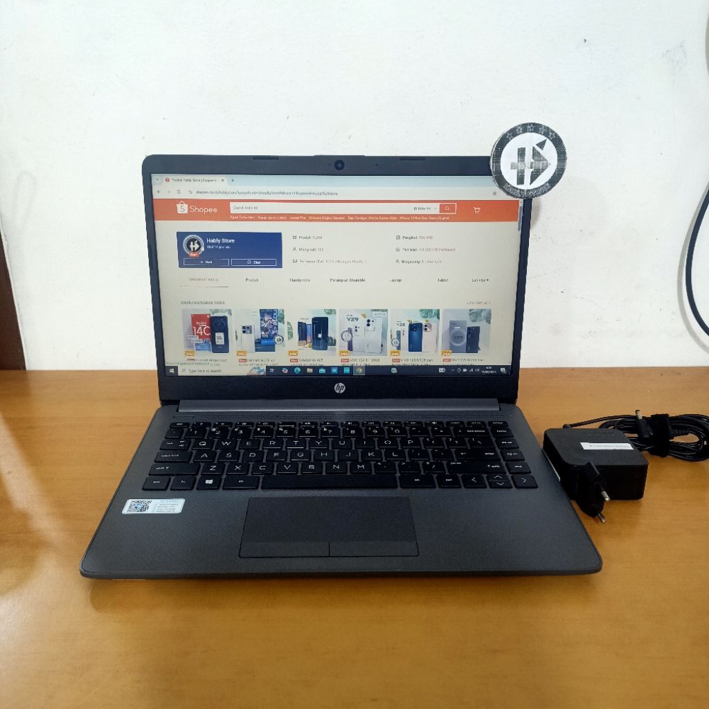 LAPTOP HP 245 8G NOTEBOOK PC AMD RYZEN 3 5300U 8GB SSD 256GB 14 INCH SECOND MULUS BERGARANSI
