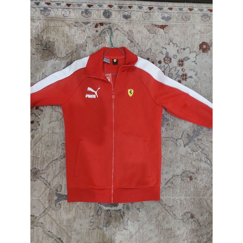 Tracktop puma x Ferrari original 100% authentic new