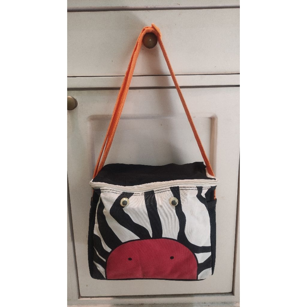 Tas selempang utk tempat susu, popok, perintilan anak