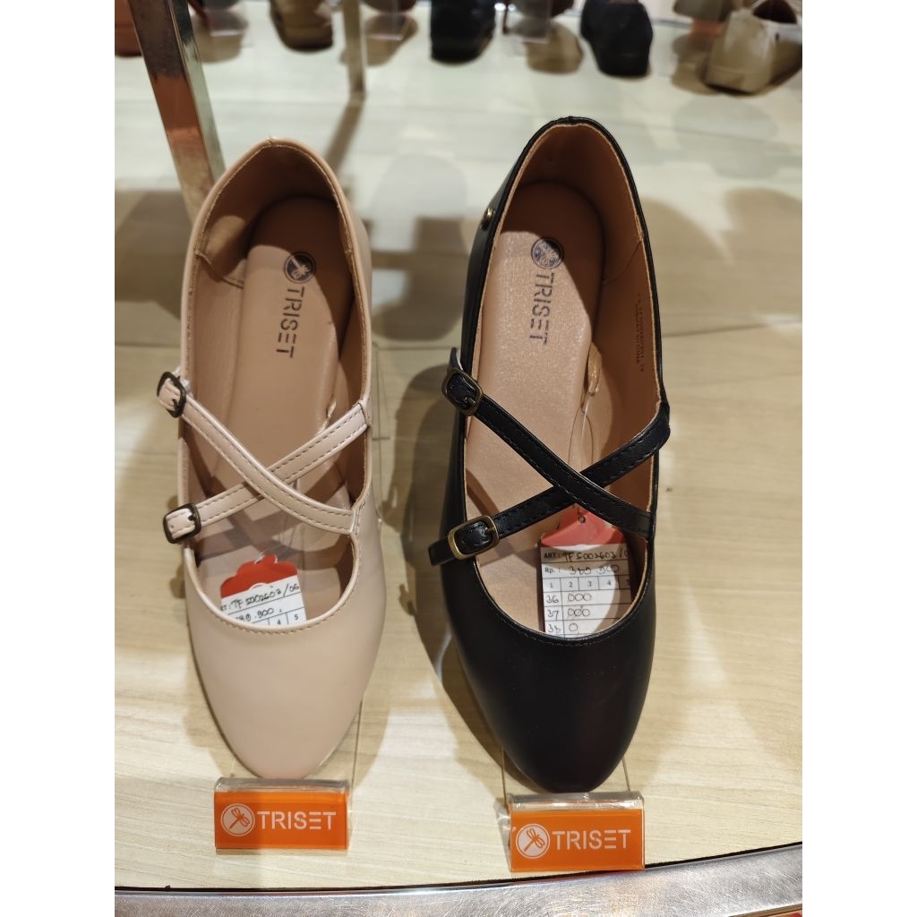 TRISET sepatu flat tali