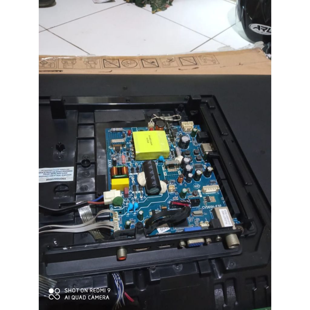 MB Polytron pld32t1850