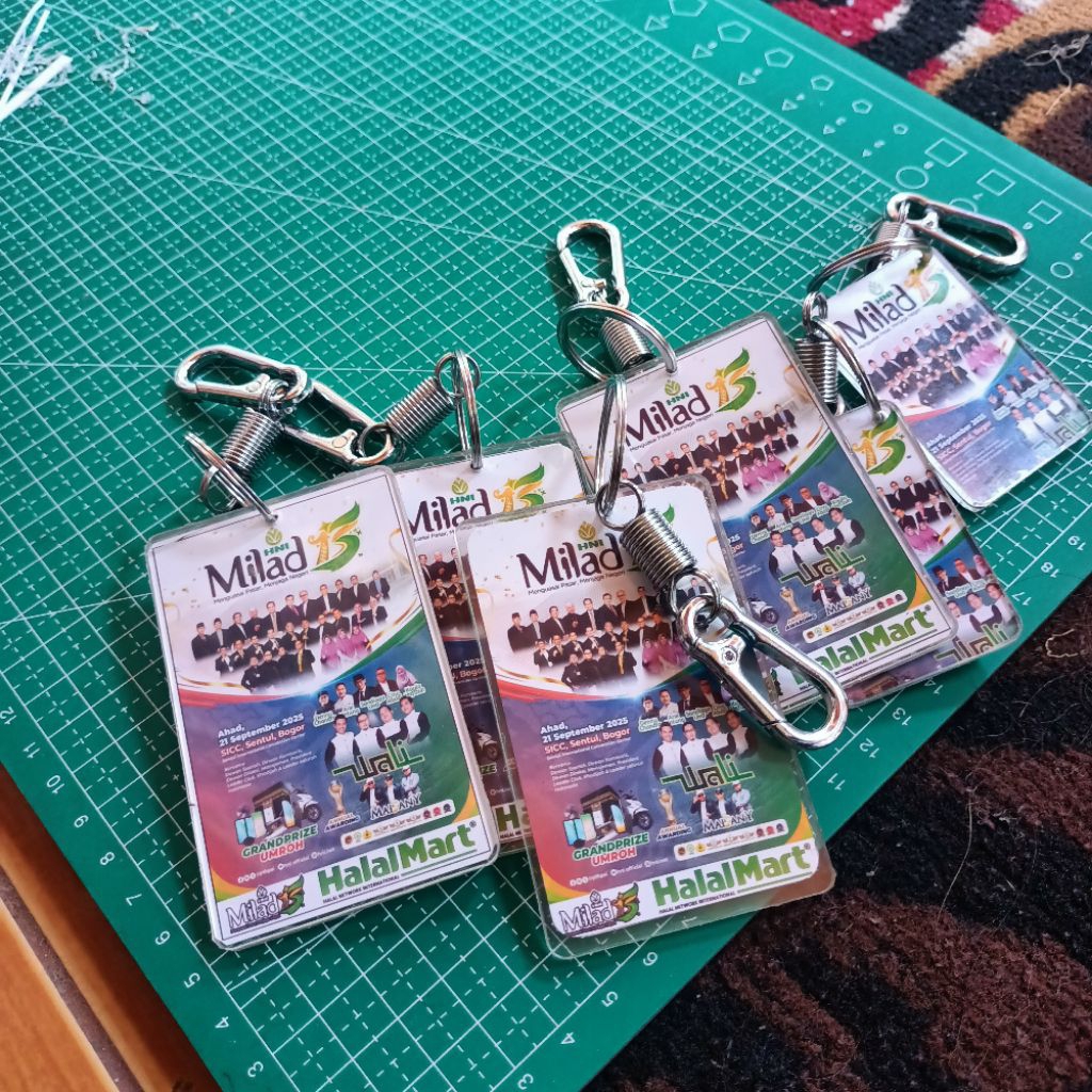 

KARTU ID| GANTUNGAN KUNCI |MOTOR |MOBIL |KARTU ID CARD