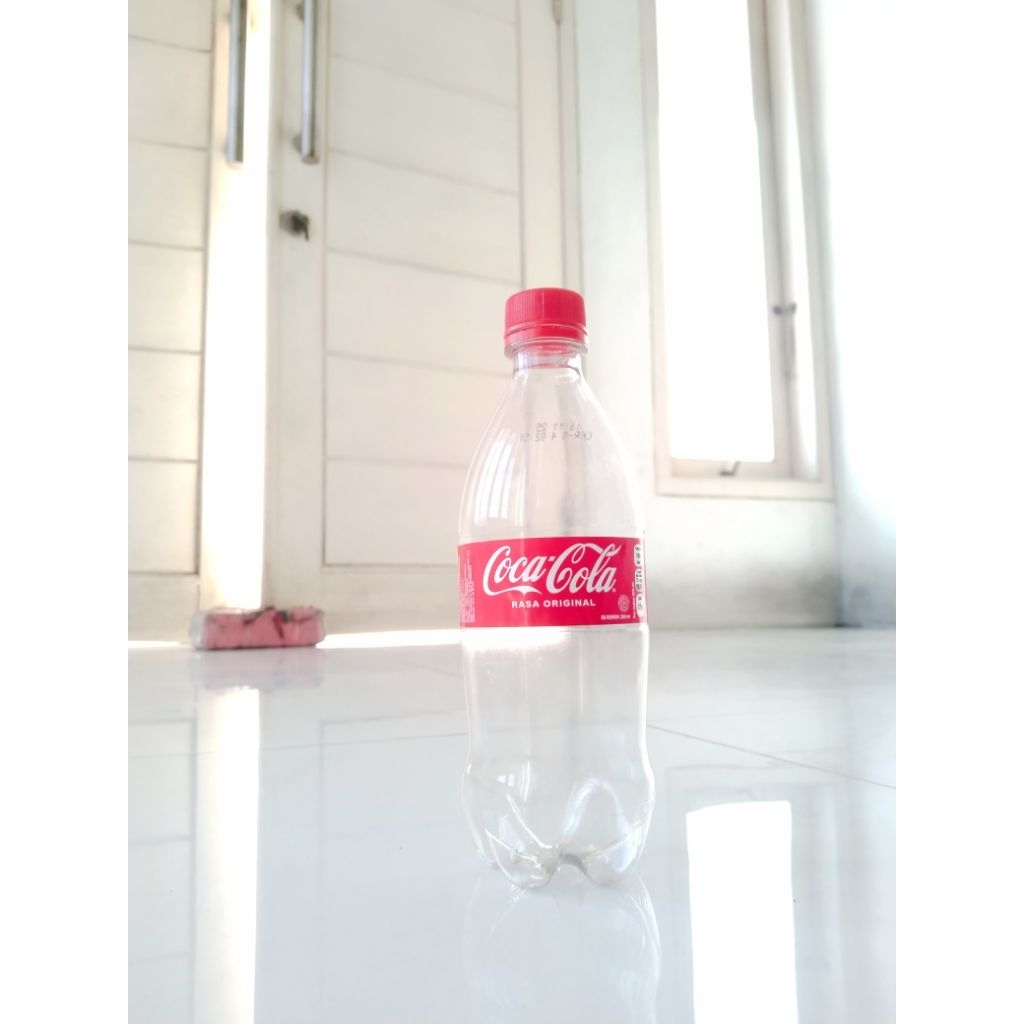 

BOTOL KOSONG/BEKAS COCA COLA MINI 250 ML CUCI BERSIH