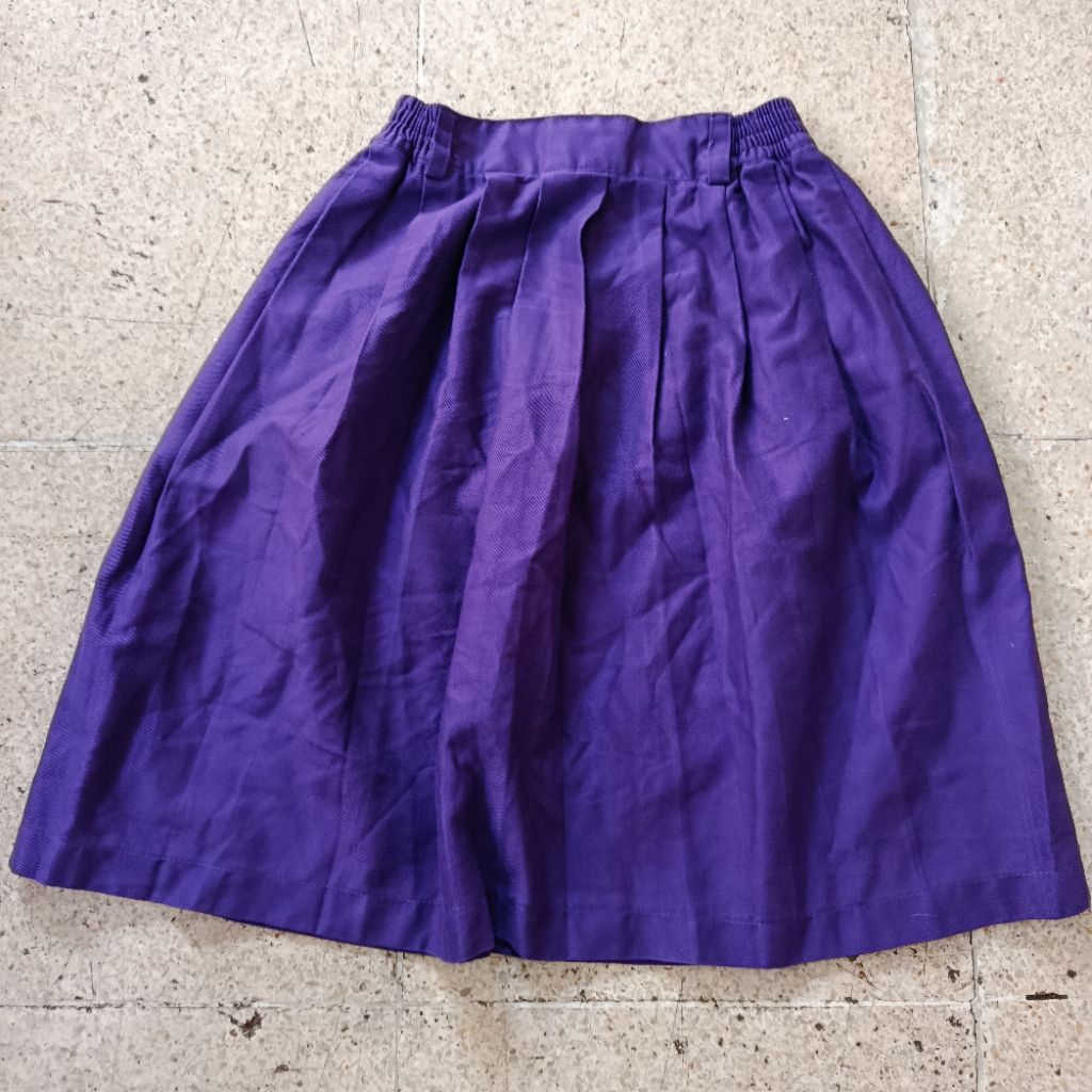 preloved rok rempel ungu pendek brand hartoy/bus1