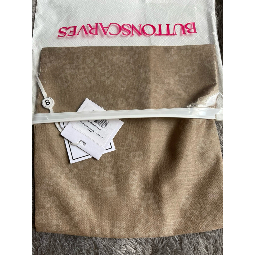 Buttonscarves warehouse sale Monogram Series