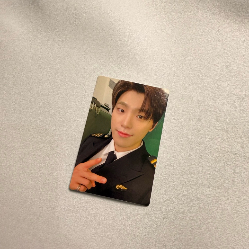 photocard pc official dino pilot membership kit with id+name tag seventeen svt