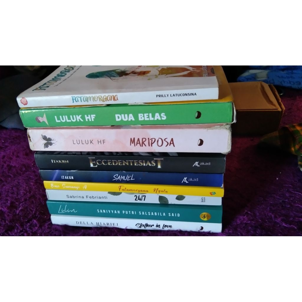 Novel Preloved wattpad Samuel 24/7 Lilin Mariposa Stalker in love 12 Cerita Glen Anggara Fatamorgana