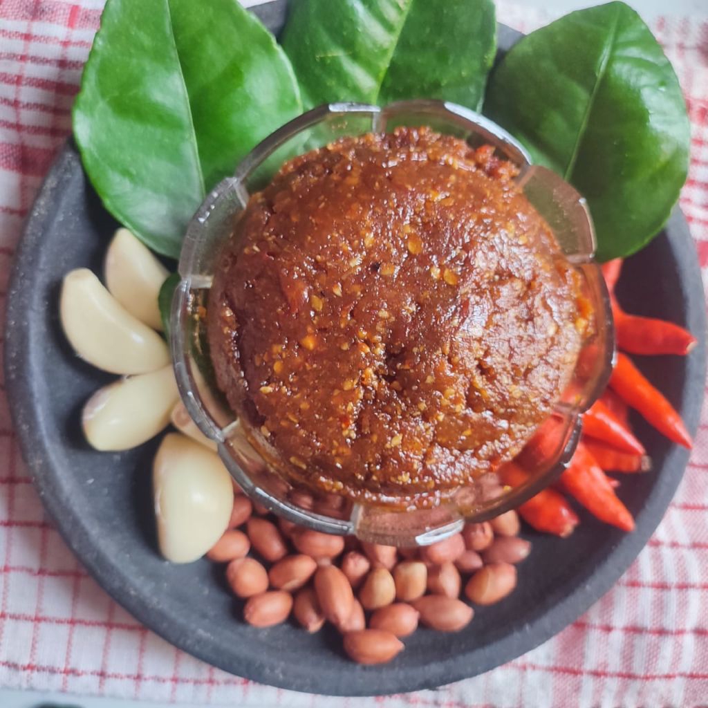 

SAMBEL/BUMBU PECEL KHAS NGANJUK kemasan 100gram