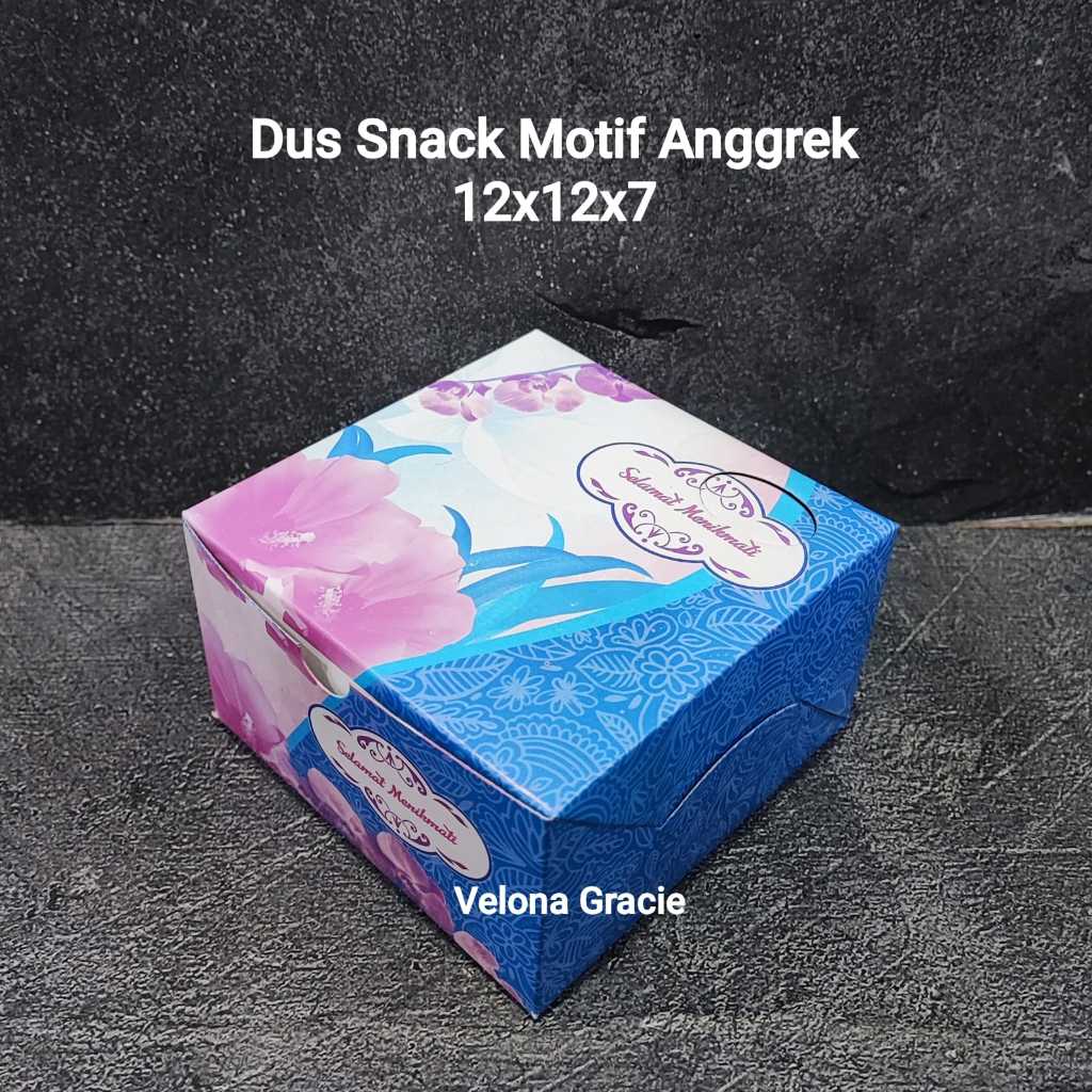 

Dus Snack 12x12 Anggrek isi 50 pcs GS Motif Box Kue Biru